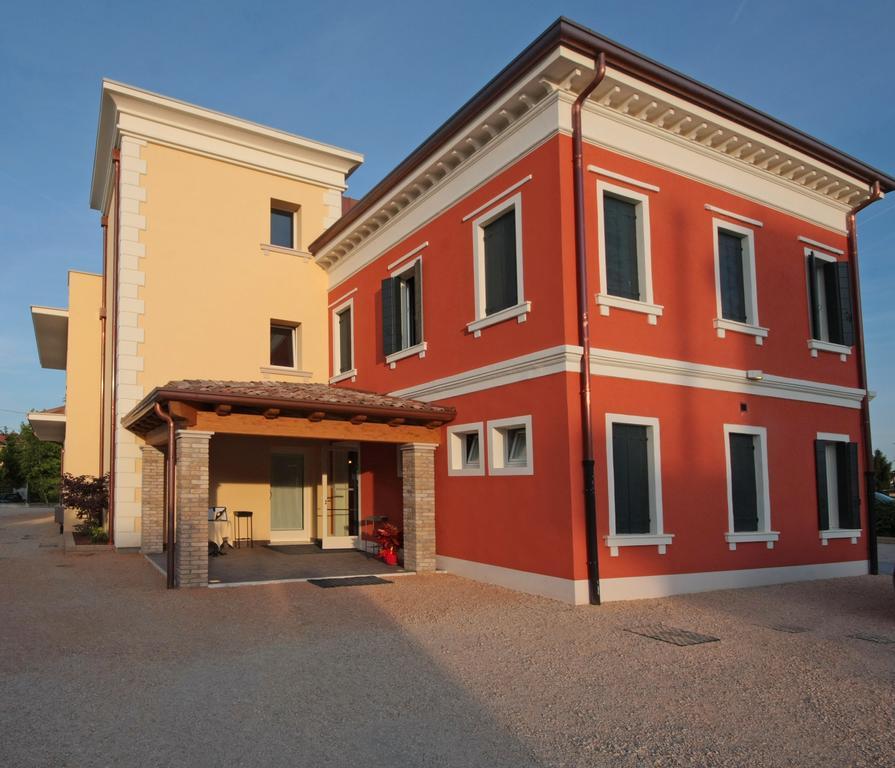 Locanda Al Ponte De Fero Jesolo Exterior foto
