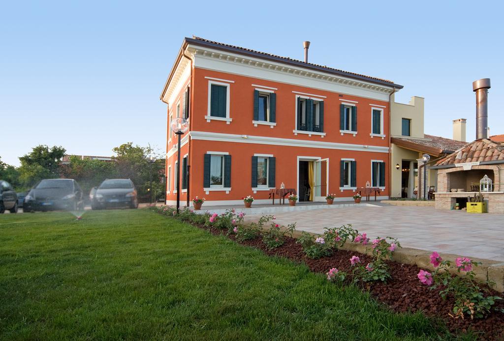 Locanda Al Ponte De Fero Jesolo Exterior foto